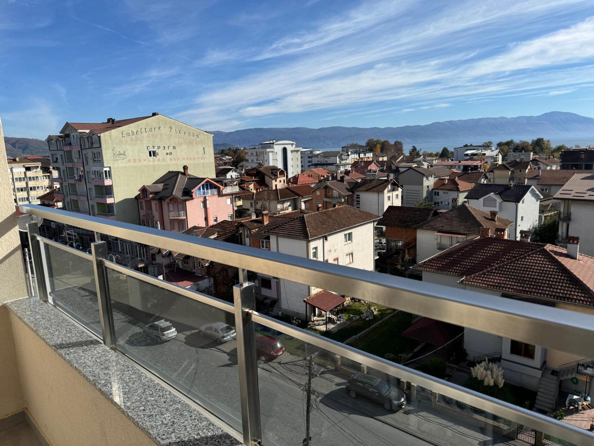 Hotel Majestic Struga Esterno foto