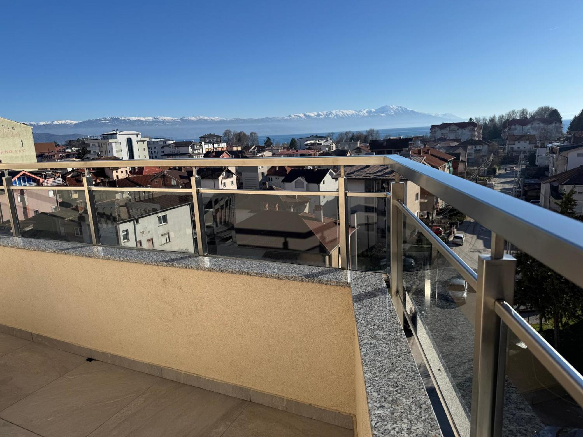 Hotel Majestic Struga Esterno foto