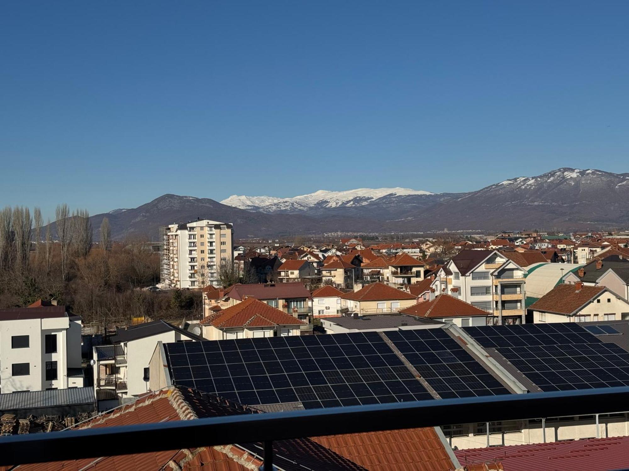 Hotel Majestic Struga Esterno foto